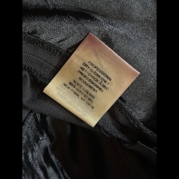 Alice + Olivia Mini Shorts 4 Womens Black Low Rise Flat Front - Picture 7 of 8